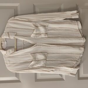 Long sleeve striped pullover V neck top with two front pockets by Lush size smal